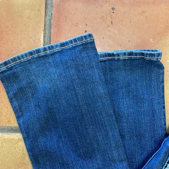 Miss Me Signature Boot Cut Jeans - Picture 8 of 11